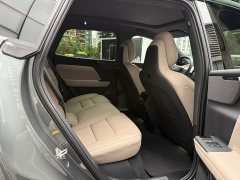 Volvo XC70 Plug-in Hybrid 2026 All-Wheel Drive Extended Range Ultra - ფოტო 13