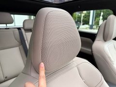 Volvo XC70 Plug-in Hybrid 2026 All-Wheel Drive Extended Range Ultra - ფოტო 18