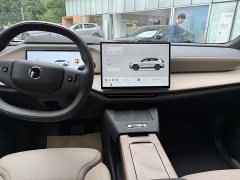 Volvo XC70 Plug-in Hybrid 2026 All-Wheel Drive Extended Range Ultra - ფოტო 19