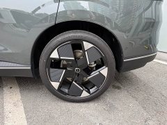 Volvo XC70 Plug-in Hybrid 2026 All-Wheel Drive Extended Range Ultra - ფოტო 8
