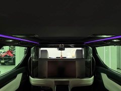 Lexus LM 2020 300h Four-Seat Royal Edition - ფოტო 11