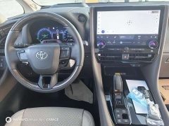 Toyota Alphard Hybrid 2.5L Premium Edition - ფოტო 13