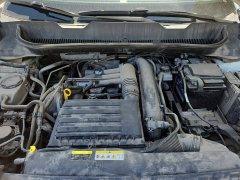 Volkswagen Tacqua Touran 2023 200TSI DSG Smart Connected Edition - ფოტო 10