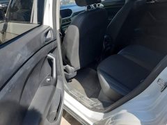 Volkswagen Tacqua Touran 2023 200TSI DSG Smart Connected Edition - ფოტო 11
