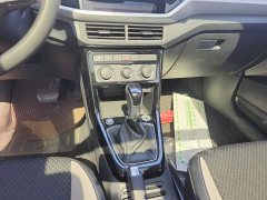 Volkswagen Tacqua Touran 2023 200TSI DSG Smart Connected Edition - ფოტო 16