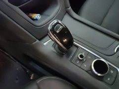 Cadillac XT5 2.0T AWD Luxury (Hummingbird Edition) - ფოტო 16