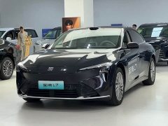 Buick Zhijing L7 Extended Range Avvia - ფოტო 1