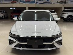 Hyundai Elantra 1.5L CVT Luxury - ფოტო 2