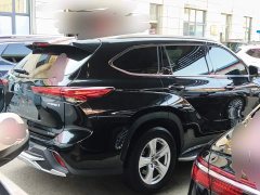 Toyota Highlander 2023 2.5L Intelligent Hybrid AWD Elite 7-Seat Plus Edition - ფოტო 3