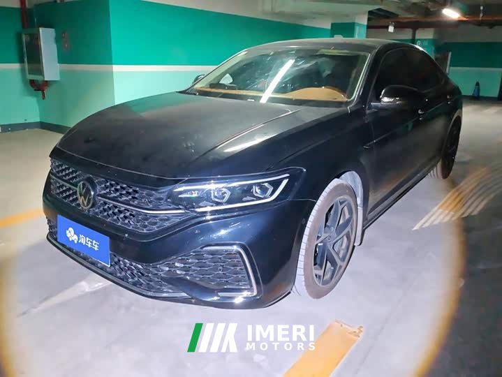 Volkswagen Passat 380TSI Starry Sky Luxury Edition - ავტომობილი ჩინეთიდან