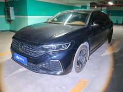 Volkswagen Passat 380TSI Starry Sky Luxury Edition - ფოტო 1
