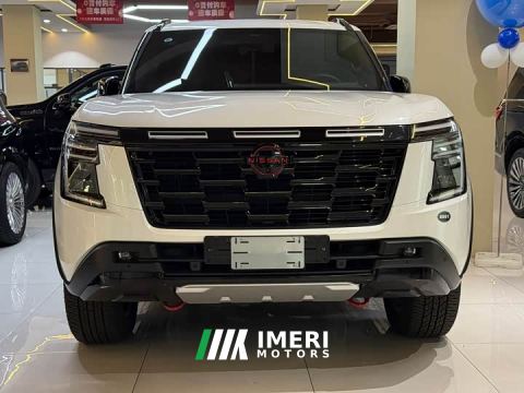 2025 Nissan 3.5L Canada Spec