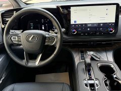 Lexus LM 350h Four-Seat Version - ფოტო 12