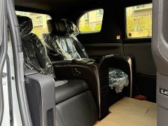 Lexus LM 350h Four-Seat Version - ფოტო 18