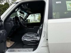 Prado (Imported) 2.8T Diesel - ფოტო 12