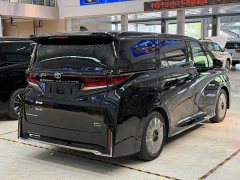Toyota Vellfire Crown Hybrid 2.5L Ink Gold Executive Edition - ფოტო 6