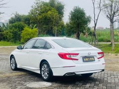 Honda Accord 260TURBO Luxury Starry Sky Limited Edition - ფოტო 6