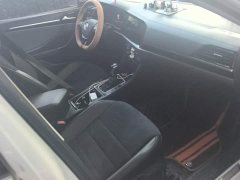 Volkswagen Jetta 280TSI DSG Excellence Edition - ფოტო 8