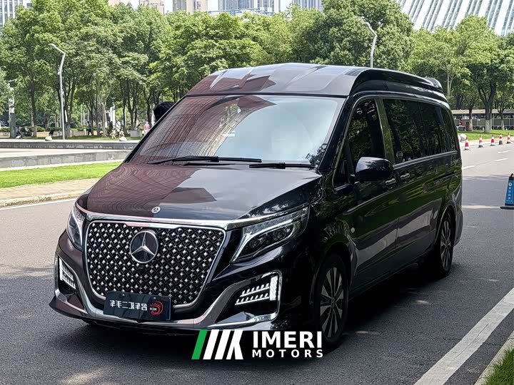 Mercedes-Benz Vito 2.0T Business Edition 7-Seater