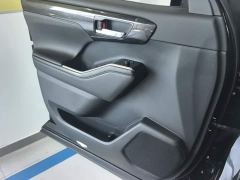 Toyota Crown Land Cruiser Crown Venza 2.5L HEV AWD Premium - ფოტო 7