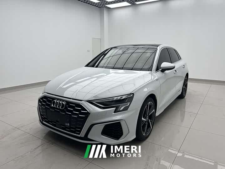 Audi A3 Sportback 35 TFSI Fashion Sport - ავტომობილი ჩინეთიდან