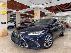 Lexus ES 2020 300h Excellence - ფოტო 1