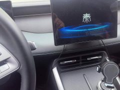 BYD Qin PLUS 2025 DM-i Smart Drive 128KM Entry-Level - ფოტო 13