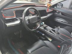 Changan Oushang Z6 Blue Whale 1.5T DCT Smart Premium Edition - ფოტო 12