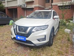 Nissan Qashqai 2.5L CVT 4WD XL ITS Luxury Commemorative Edition - ფოტო 1