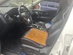 Nissan Qashqai 2.5L CVT 4WD XL ITS Luxury Commemorative Edition - ფოტო 9
