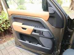 Land Rover Defender 2020 110 P400 HSE - ფოტო 7
