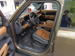 Land Rover Defender 2020 110 P400 HSE - ფოტო 9