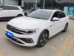 Volkswagen Bora 300TSI DSG Respect Edition - ფოტო 1