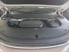 Li Auto L6 Pro - ფოტო 3
