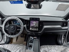 Volvo XC60 B5 AWD Smart Luxury Edition - ფოტო 13