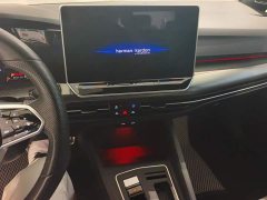 Volkswagen Golf 2025 300TSI R-Line - ფოტო 13