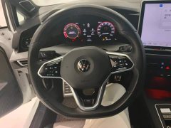 Volkswagen Golf 2025 300TSI R-Line - ფოტო 15