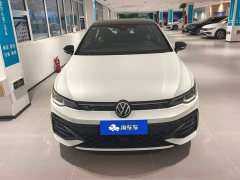 Volkswagen Golf 2025 300TSI R-Line - ფოტო 2