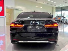 Lexus LS 500h Premium - ფოტო 10