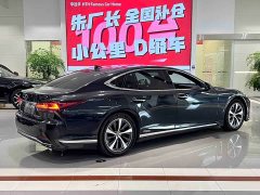 Lexus LS 500h Premium - ფოტო 11