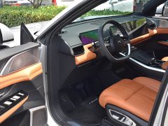 XPeng G9 2022 570 Max - ფოტო 8
