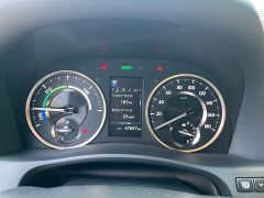 Toyota Vellfire Crown Twin Engine 2.5L HV Premium Edition - ფოტო 8