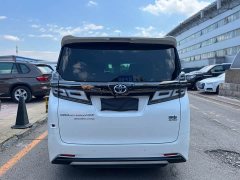 Toyota Vellfire Crown Twin Engine 2.5L HV Premium Edition - ფოტო 2