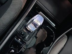 Volvo XC40 B3 Smart Remote Luxury Edition - ფოტო 9