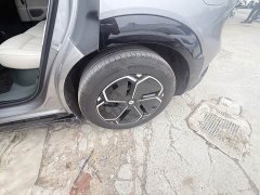 Xiaomi YU7 2025 Four-Wheel Drive Pro - ფოტო 6