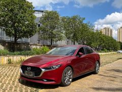 Mazda3 Axela 2.0L Automatic Elegant Edition - ფოტო 1