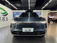 AITO M9 Extended Range Ultra 42kWh 6-Seater - ფოტო 2