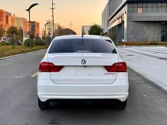 Volkswagen Santana 2019 1.5L Automatic Fashion Edition National V - ფოტო 8