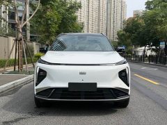 Geely Galaxy L7 2025 EM-i 115km Explorer Edition - ფოტო 2