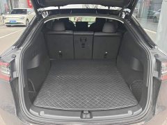 Tesla Model Y Performance All-Wheel Drive - ფოტო 4